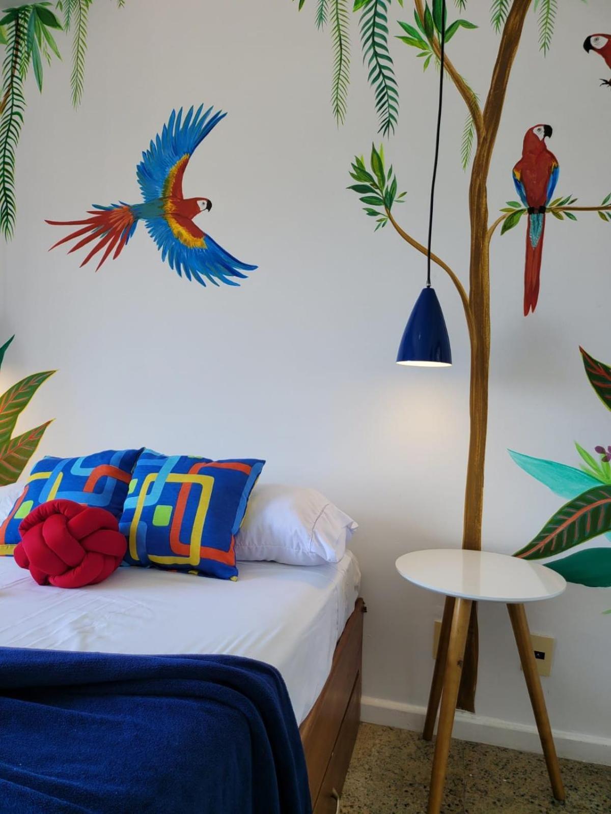 Costa Del Sol Inn 4*